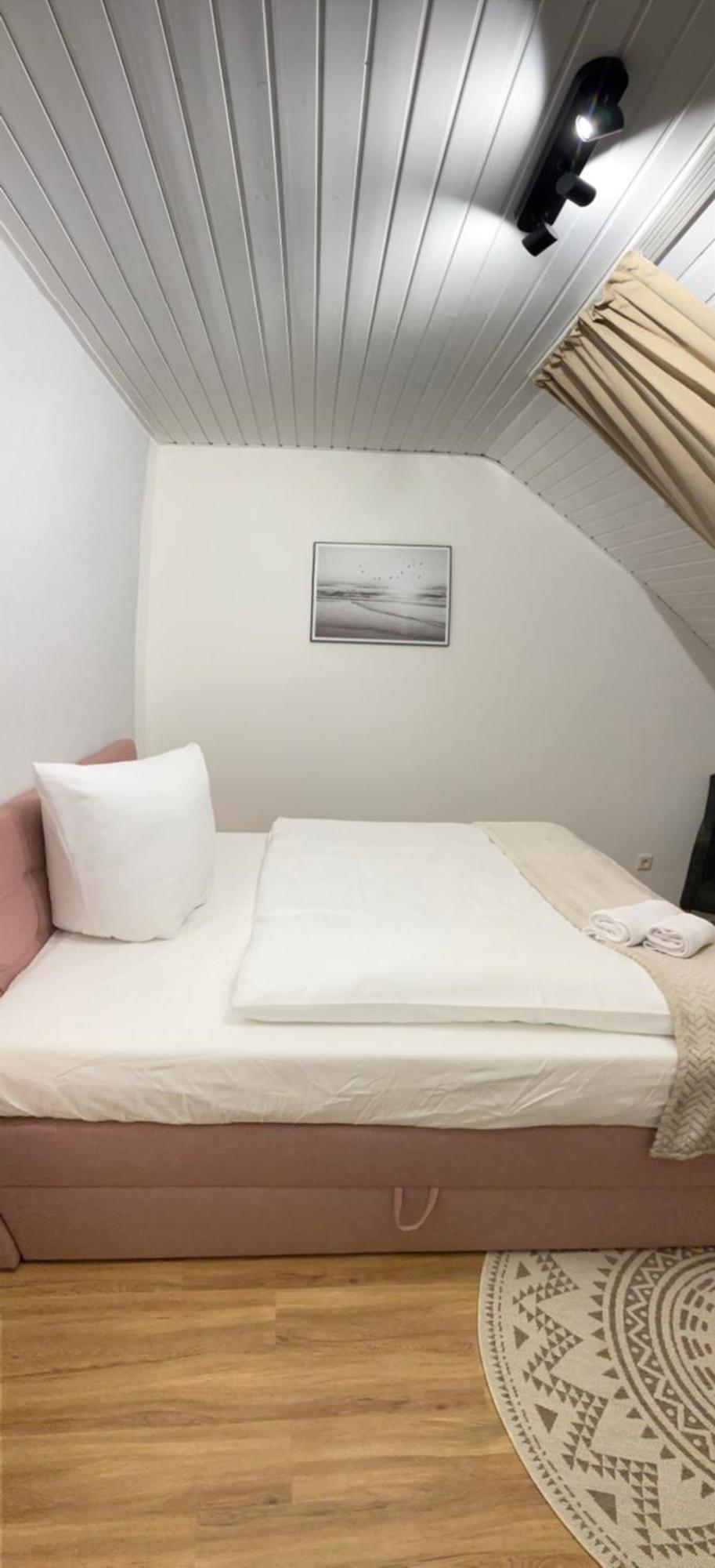 Anjas Appartement I Zentral I 81 Qm Stilvolle Geraeumige Wohnung I Parkplaetze Vorhanden Osnabrück Екстериор снимка